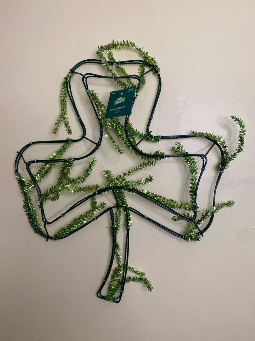NWT 18” St. Patrick Crafts Shamrock Work Wreath Frame